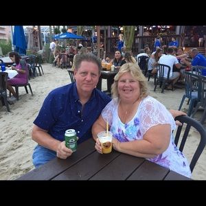 Meet your Posher, Roberta j